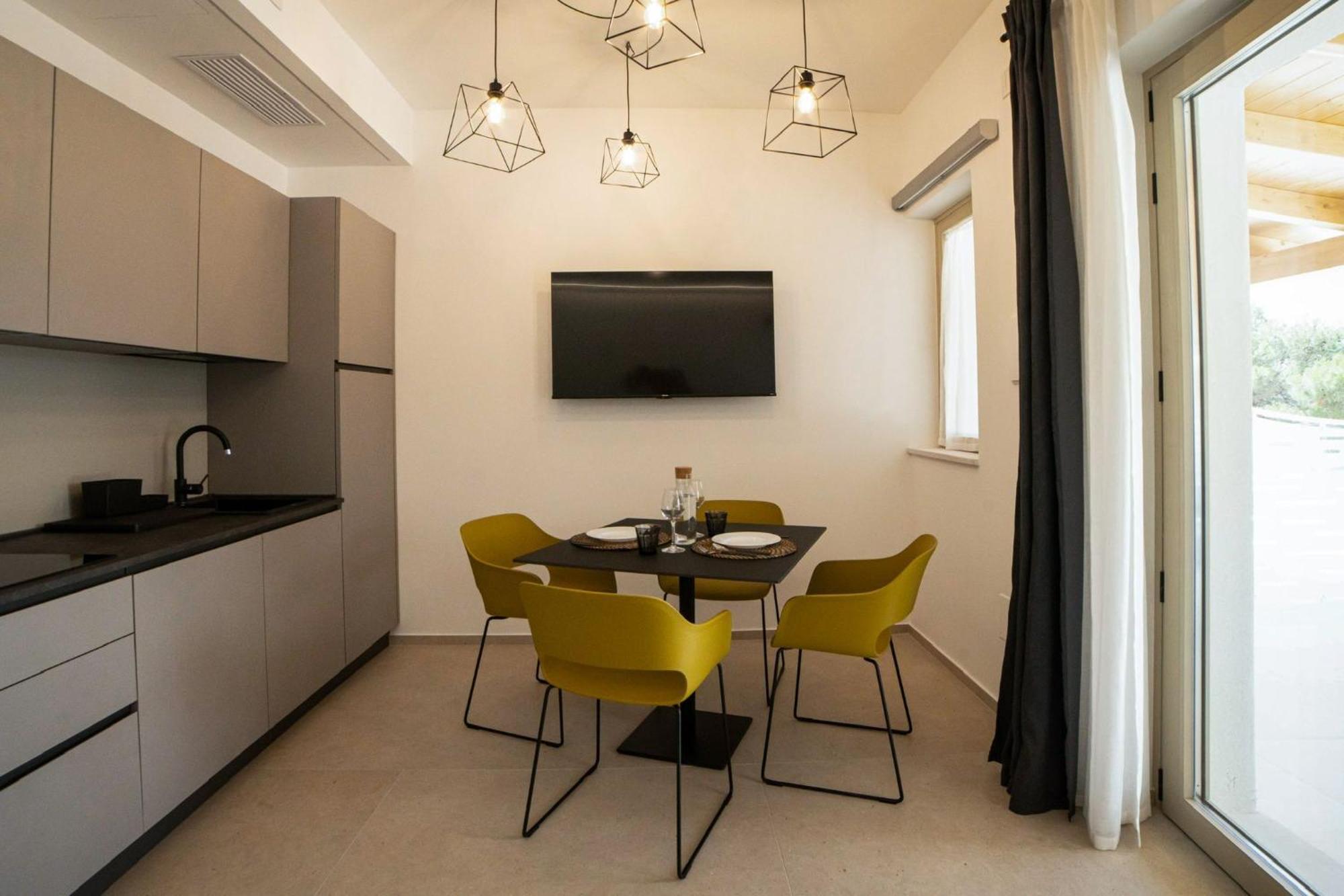 Aura Apartments Маттіната Екстер'єр фото